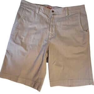 Robert Graham Shorts sz 34 Khaki, Cotton, inseam length 10"